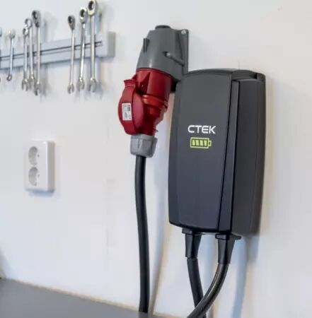 Chargeur de batterie portable pour vehicule electrique njord go ctek